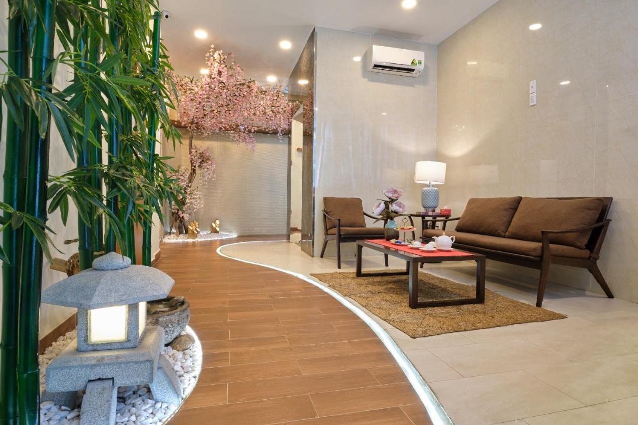 Pham Van Sakura Hotel Thuan An Εξωτερικό φωτογραφία