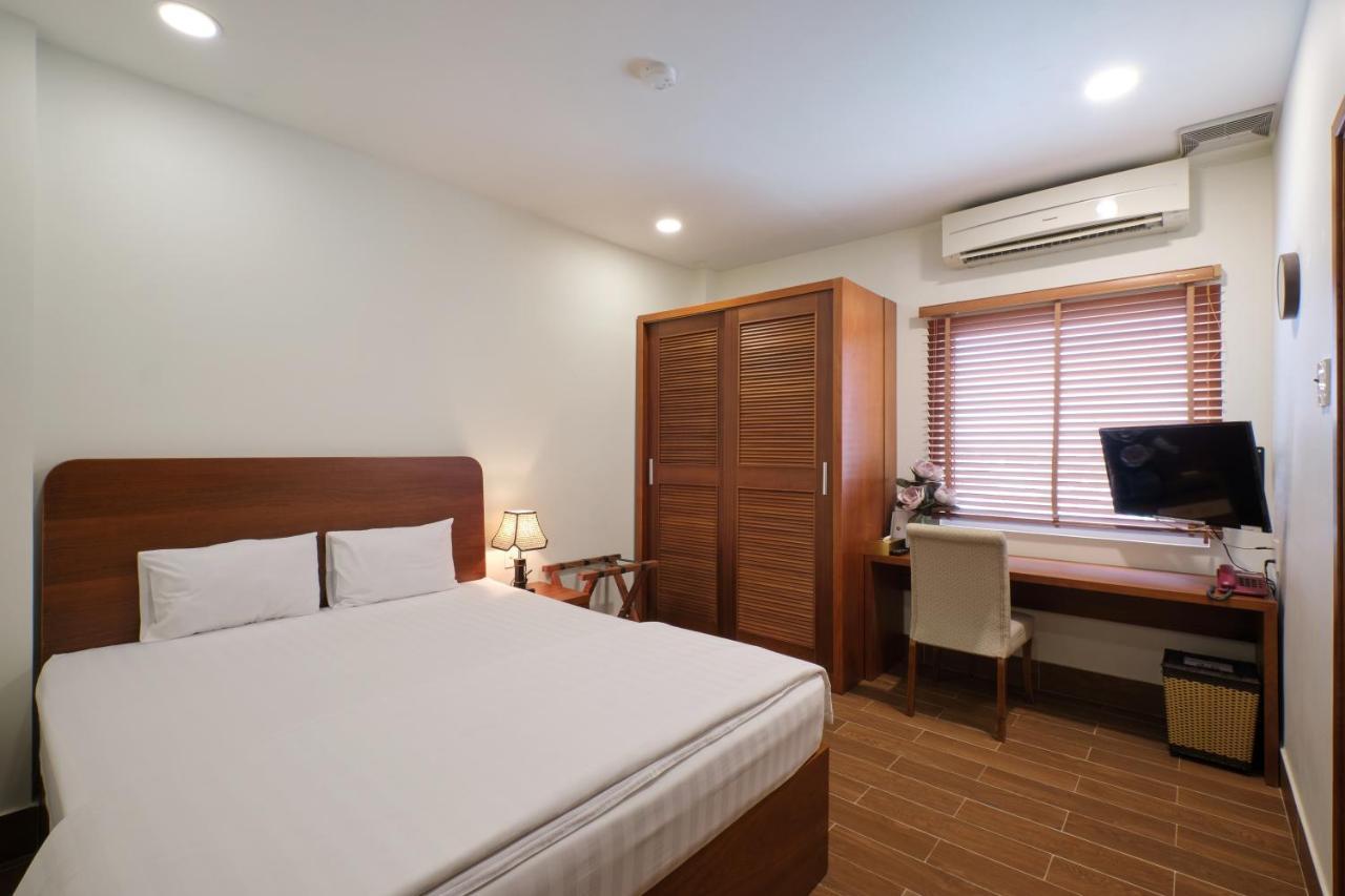 Pham Van Sakura Hotel Thuan An Εξωτερικό φωτογραφία